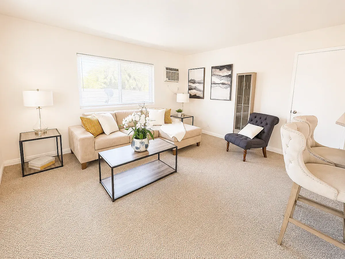 1 bed, 650 sqft, $1,895 — Photo 2