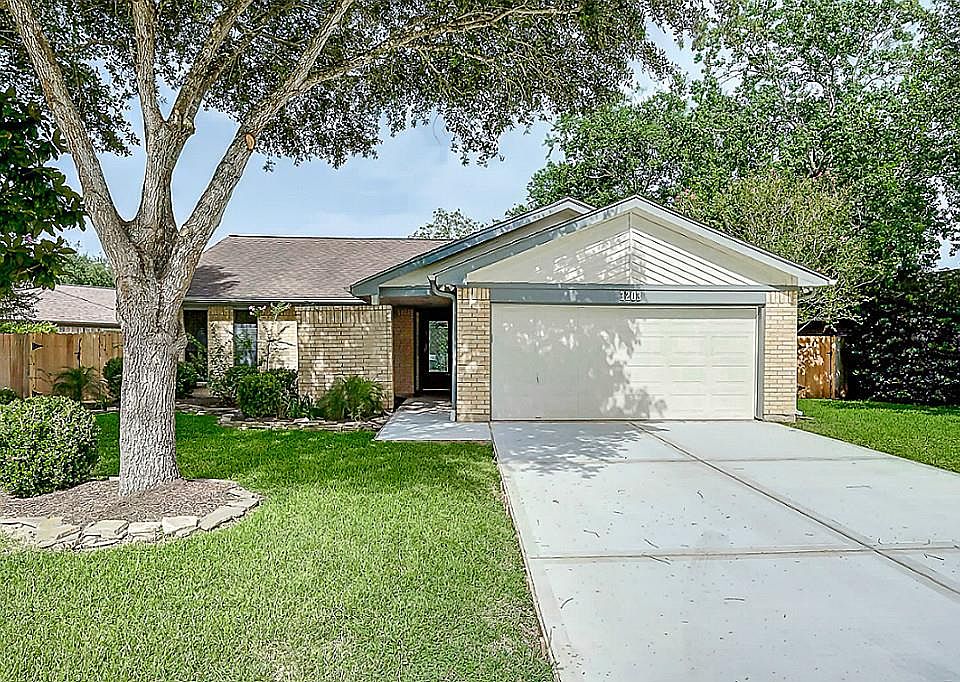 1st image of 3203 Pebble Lake Dr