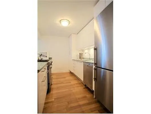Rented by Jade Stone Real Estate Consulting | media 39