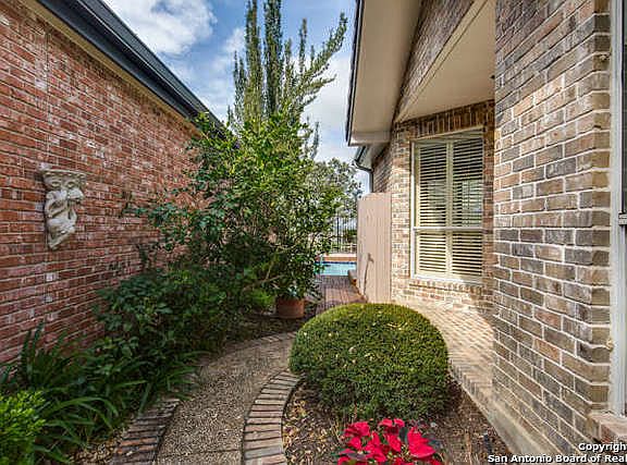 4th image of 71 Haverhill Way