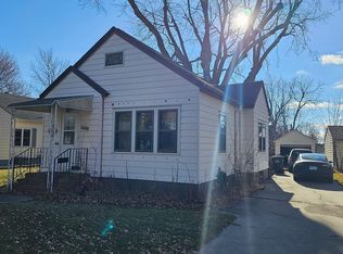 1608 East Ave, Worthington, MN 56187