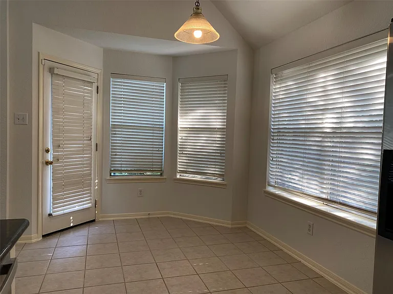 22502 Bristolwood Ct — Photo 14