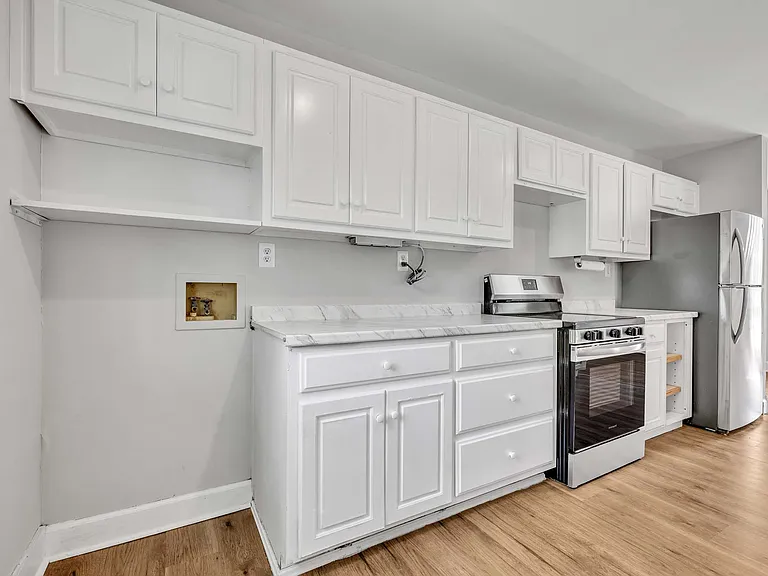 3027 Cora Ave — Photo 12