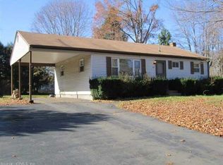 97 Pond Hill Rd, Wallingford, CT 06492