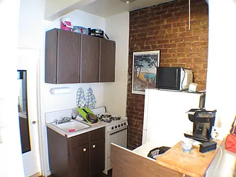 Rented by Glasser Realty LLC