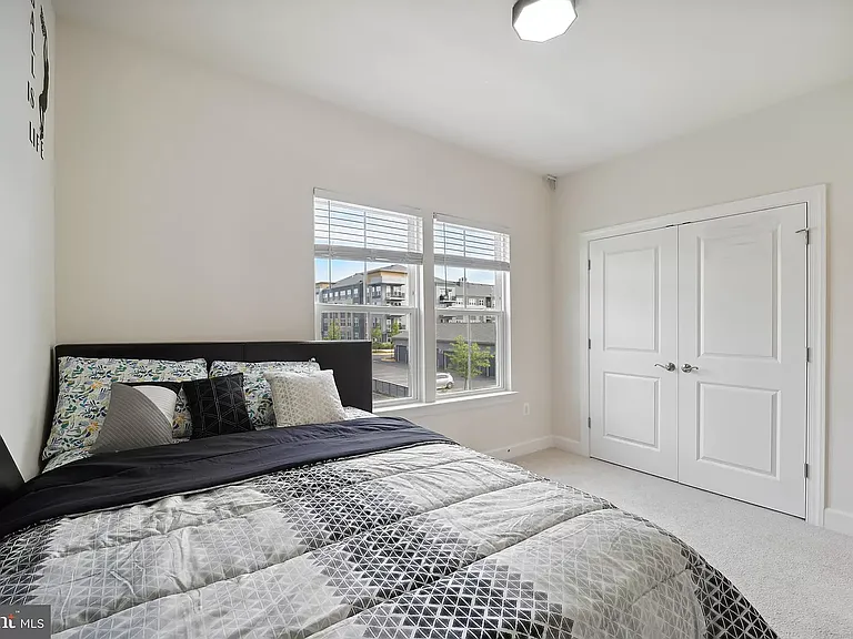 103 Capital Ct — Photo 9
