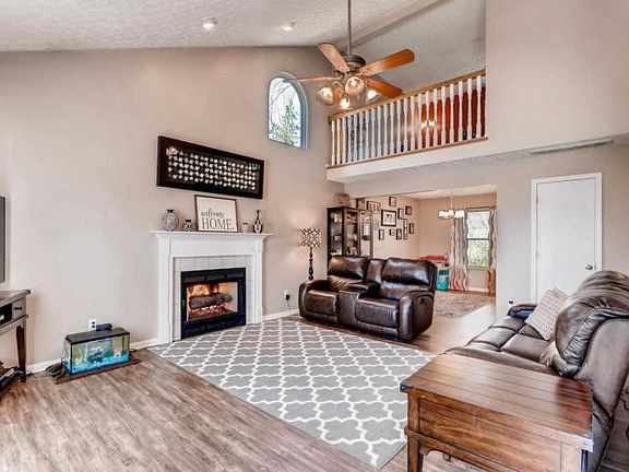2nd image of 9242 Echo Hill Ct
