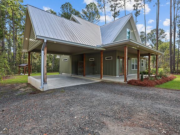 4th image of 835 Azalea St