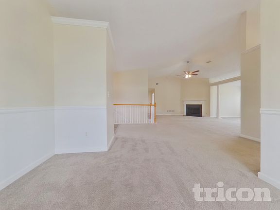 4th image of 20 Mattie Ln