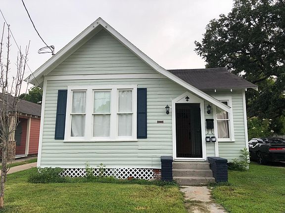 3rd image of 729 Cleveland St
