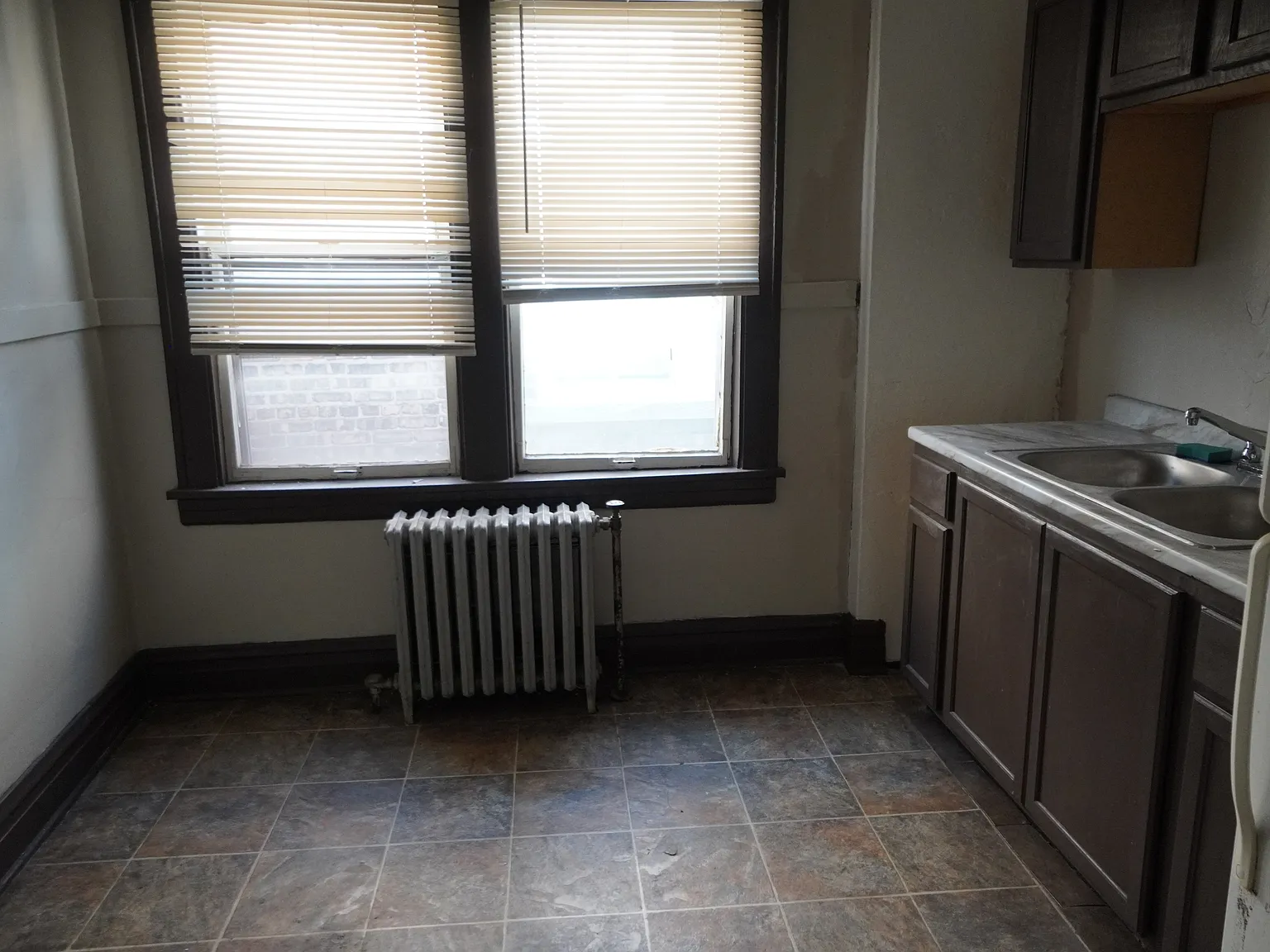 130 East 13th Avenue - 6 — Photo 3