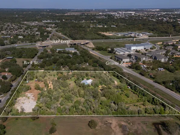 1958 GRUENE RD, New Braunfels, TX 78130