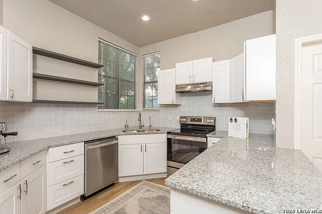 11306 Cedar Park — Photo 15
