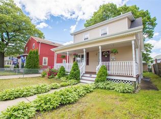 99 Bucklin St, Pawtucket, RI 02861