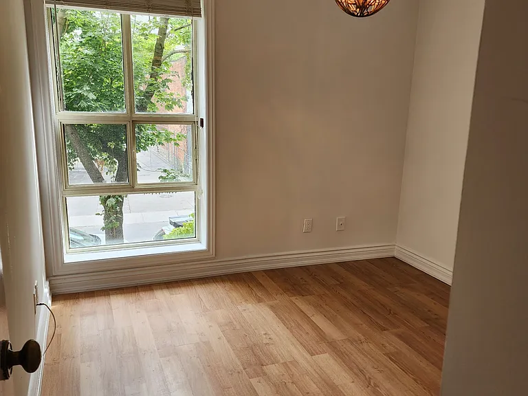 88 Charles St E #211 — Photo 13