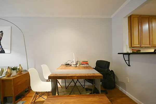 Rented by Bold New York | media 32