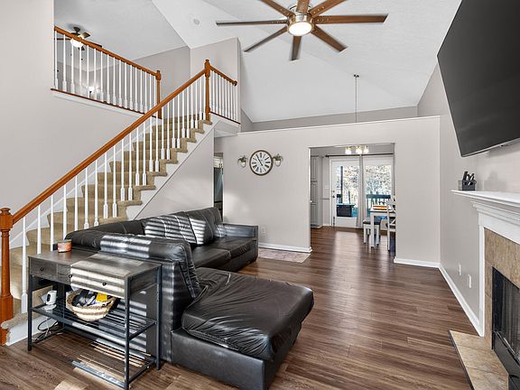 2nd image of 216 Meadow Valley Rd