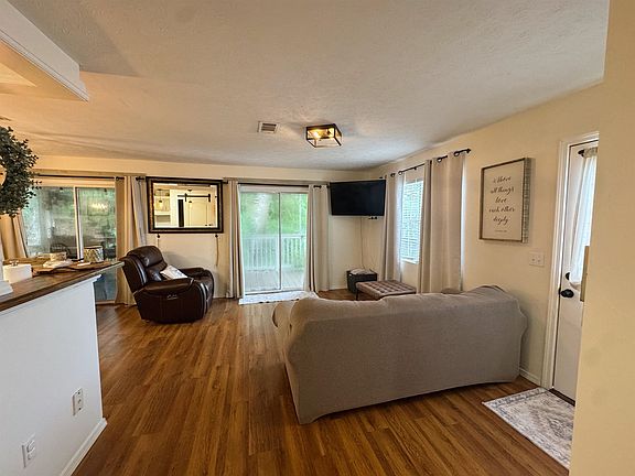 5th image of 31171 Seal Ln