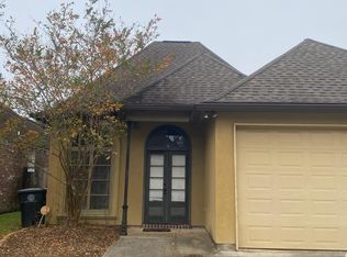 5760 Hidden Ridge Ln, Baton Rouge, LA 70816