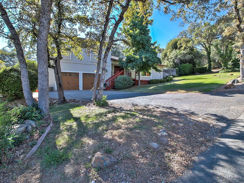 1st image of 335 Terken Pl