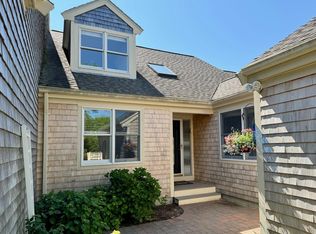 7 Pine Reach, Yarmouthport, MA 02675