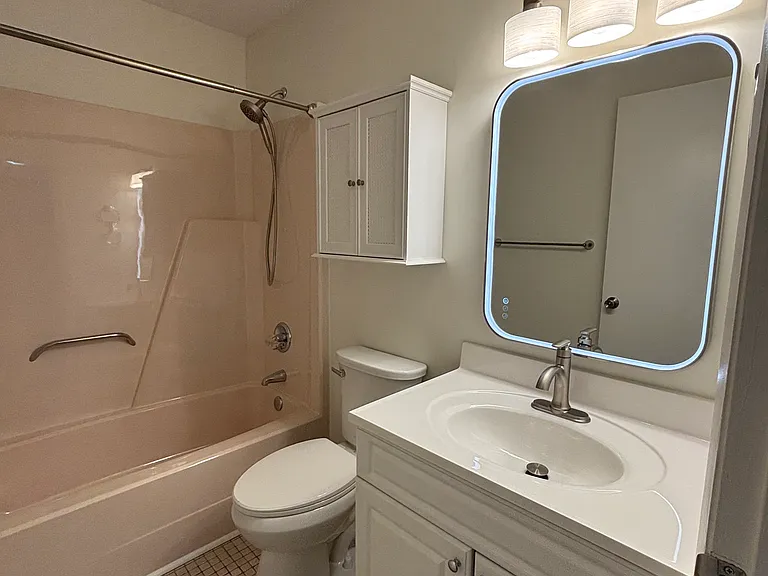 155 Turnwood Ln — Photo 10