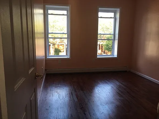 Rented by Joanne L Guthman, LREB | media 17
