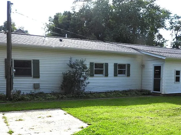 832 Fishing Creek Rd, New Cumberland, PA 17070