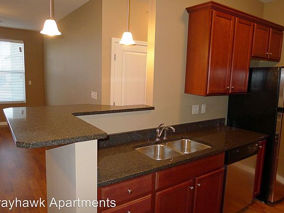 3rd image of 3715 Grayhawk Ave Unit 105