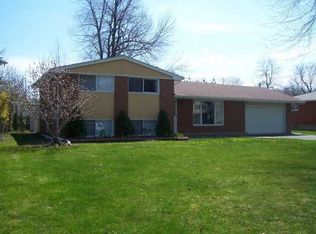 36 Towngate Rd, Rochester, NY 14626