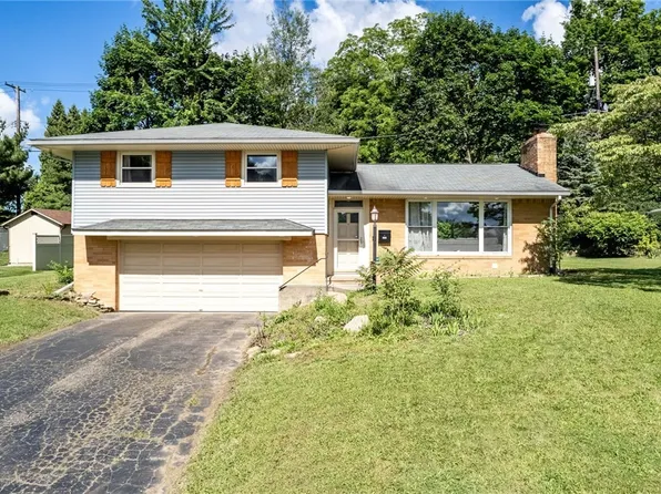 543 36th St NW, Canton, OH 44709