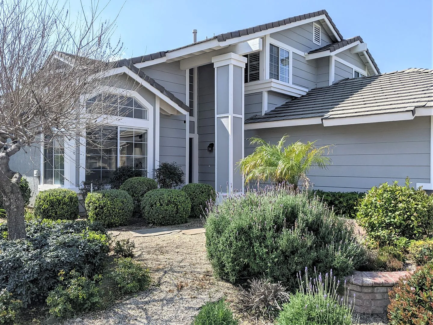 15073 Cornflower Ct Fontana, 92336 (4 Bed / 3 Bath) — Photo 2