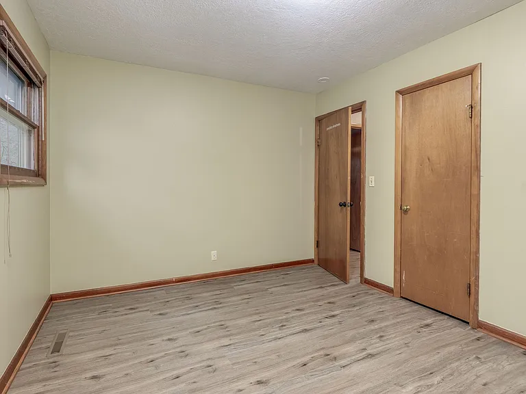 11835 NE Couch St — Photo 14
