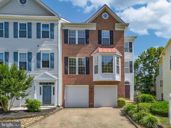 46678 Abigail Ter, Sterling, VA 20165