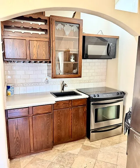 5801 La Goleta Rd #A — Photo 7