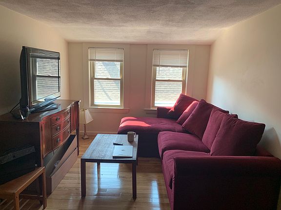 Living Room Area (furnished)