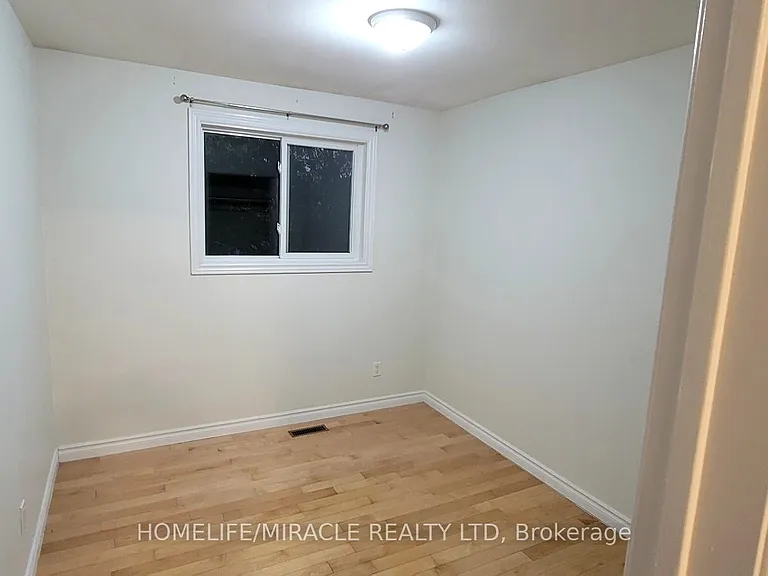 2498 Harman Ct — Photo 8
