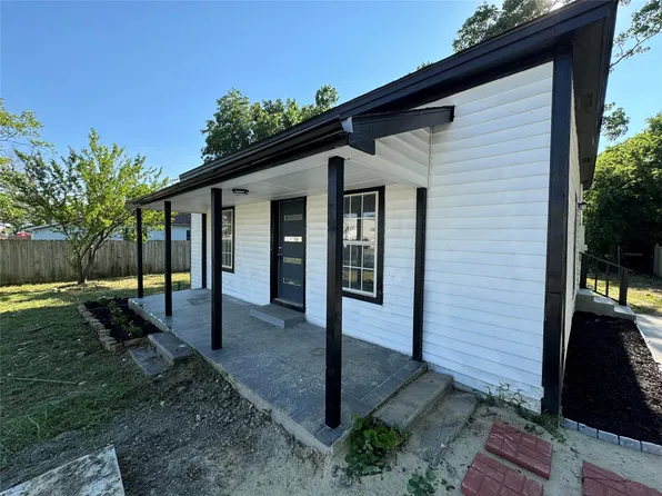 309 S Louisiana St, Celina, TX 75009