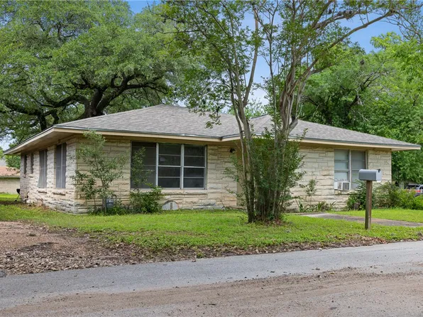 814 E 28th St, Bryan, TX 77803