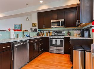 307 Montrose St, Philadelphia, PA 19147