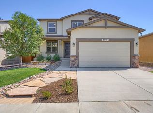 6047 Cumbre Vista Way, Colorado Springs, CO 80924