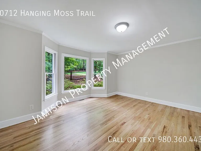 10712 Hanging Moss Trl — Photo 5