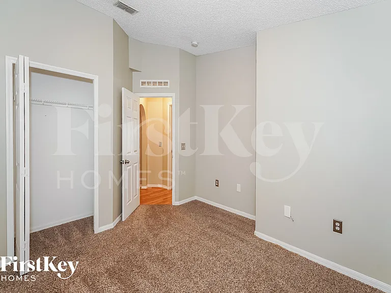 365 Fordham St — Photo 13