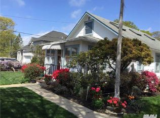 5 Virginia Rd, Lake Grove, NY 11755