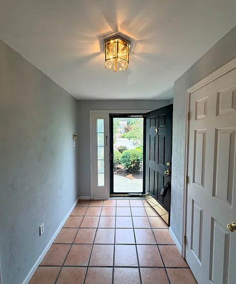 9 Inkberry Ct #1 — Photo 7