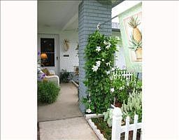 1st image of 2908 Macalpin Dr S