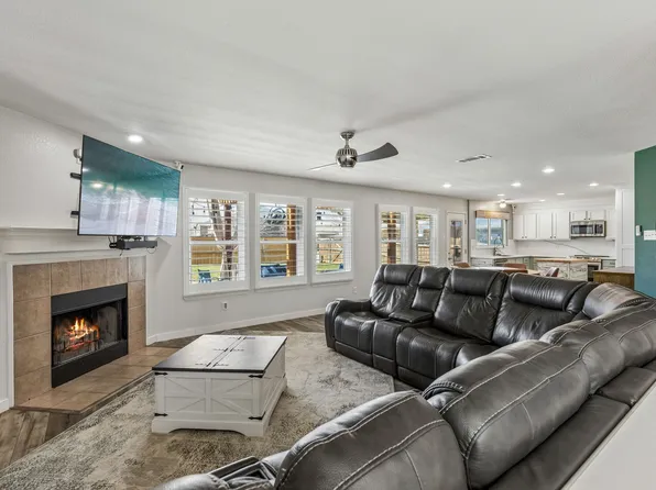 14037 Fontana Rd, Fort Worth, TX 76115