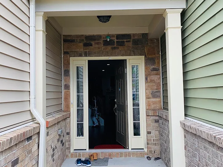 530 Whitworth Ln — Photo 31