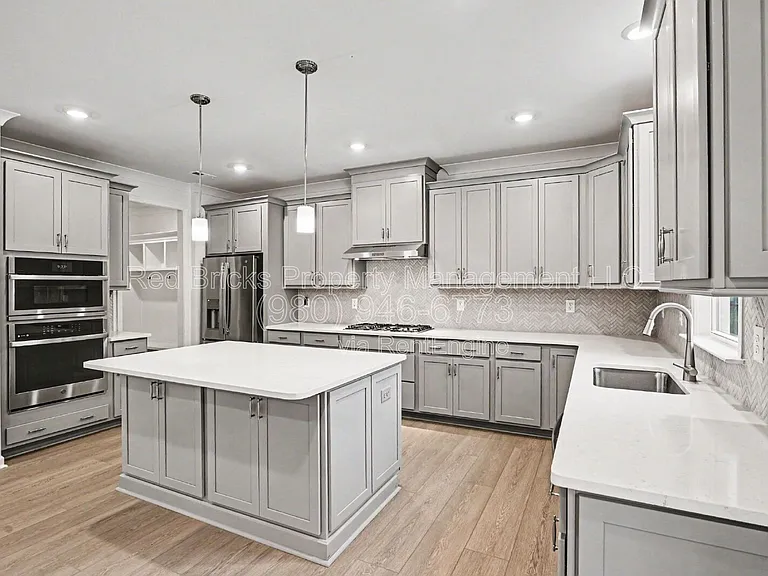 11026 Lochmere Rd — Photo 14
