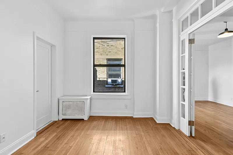 347 West 55th Street — Photo 4